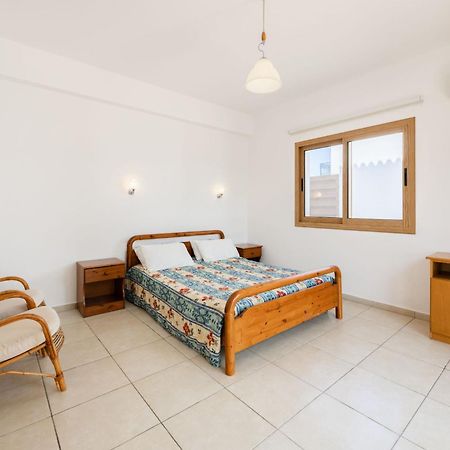 Villa Ira Finiki Латхі Екстер'єр фото