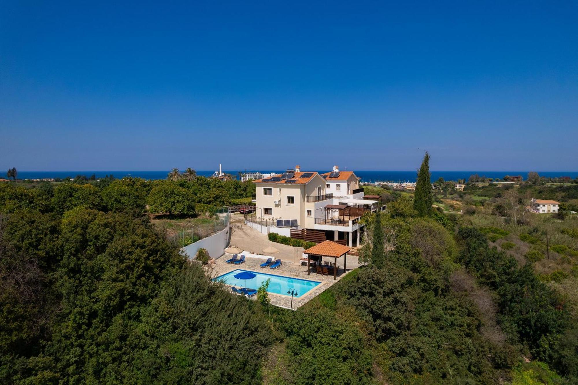 Villa Ira Finiki Латхі Екстер'єр фото